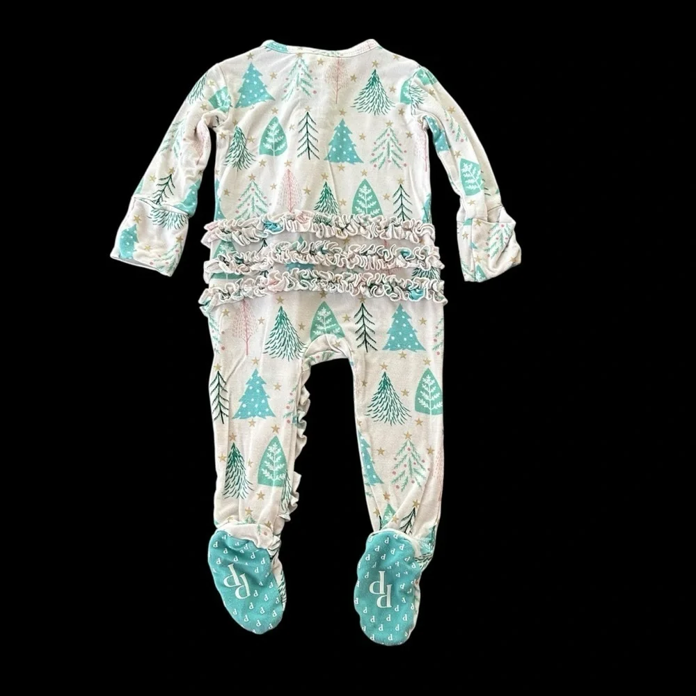 Posh Peanut Baby Girl 0-3 months‎ Pastel Christmas Trees Zip Up Ruffle Footie